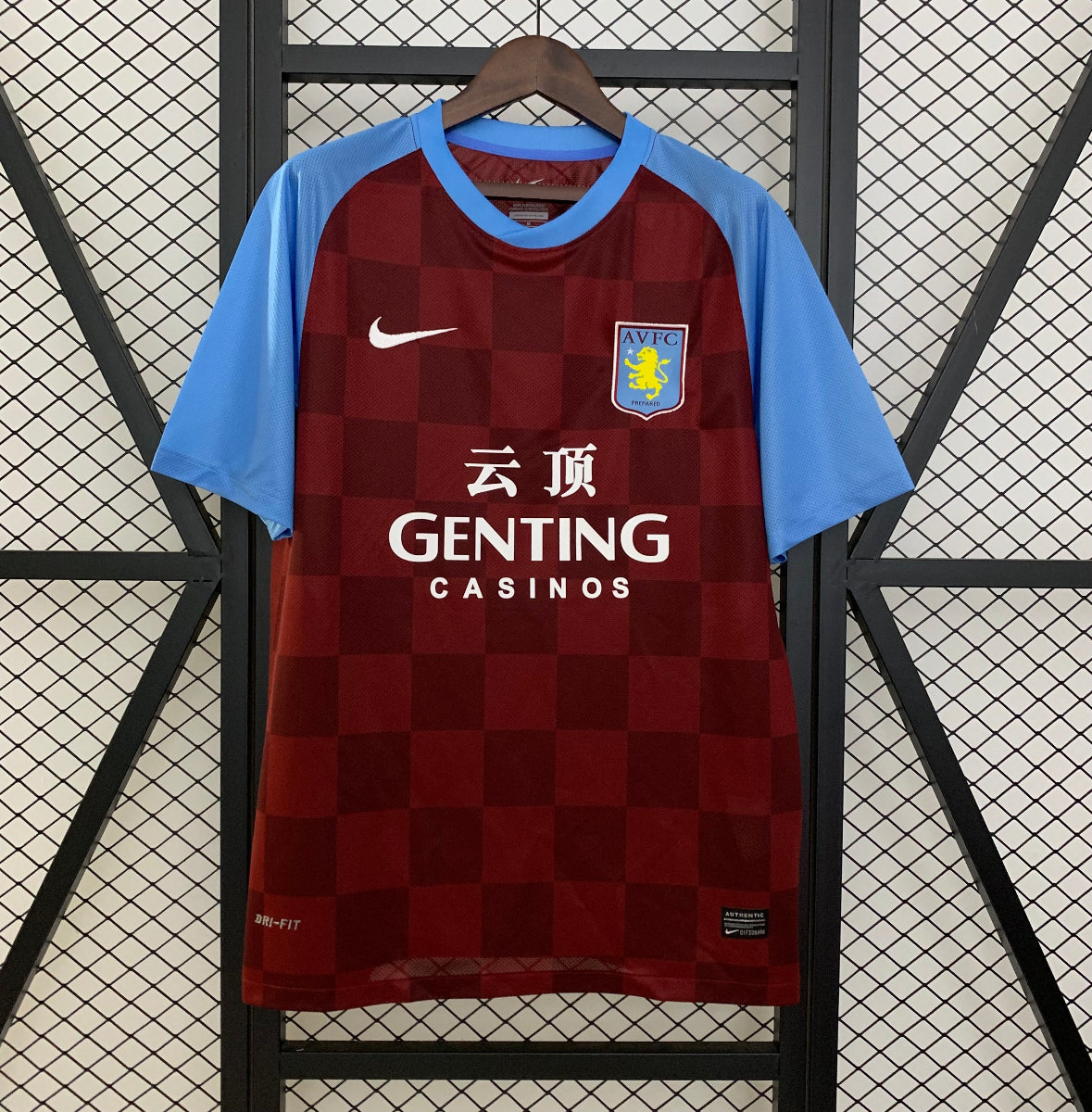 Camiseta Retro Aston Villa 2011-12