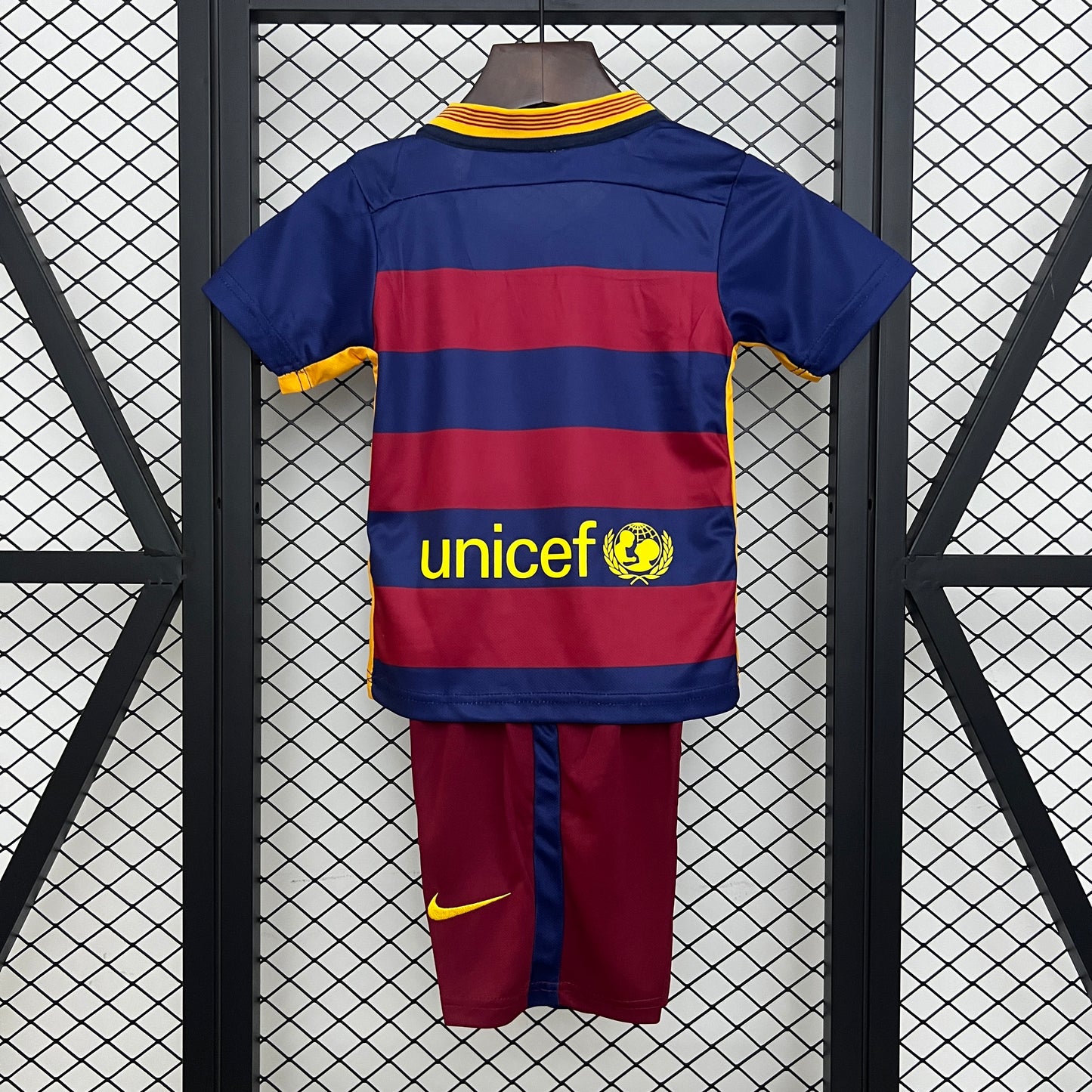 FC Barcelona Kids 2015-16