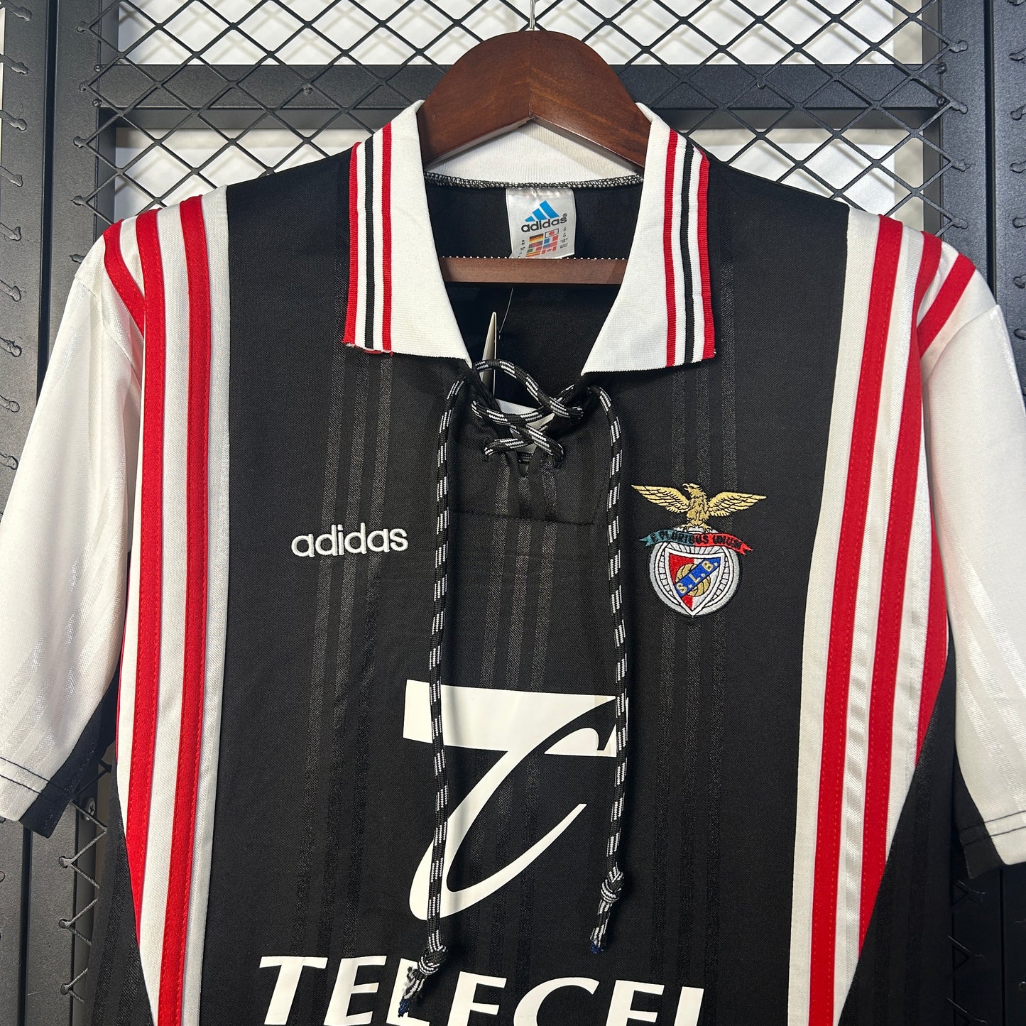 Retro SL Benfica Away Jersey Black 1997-98