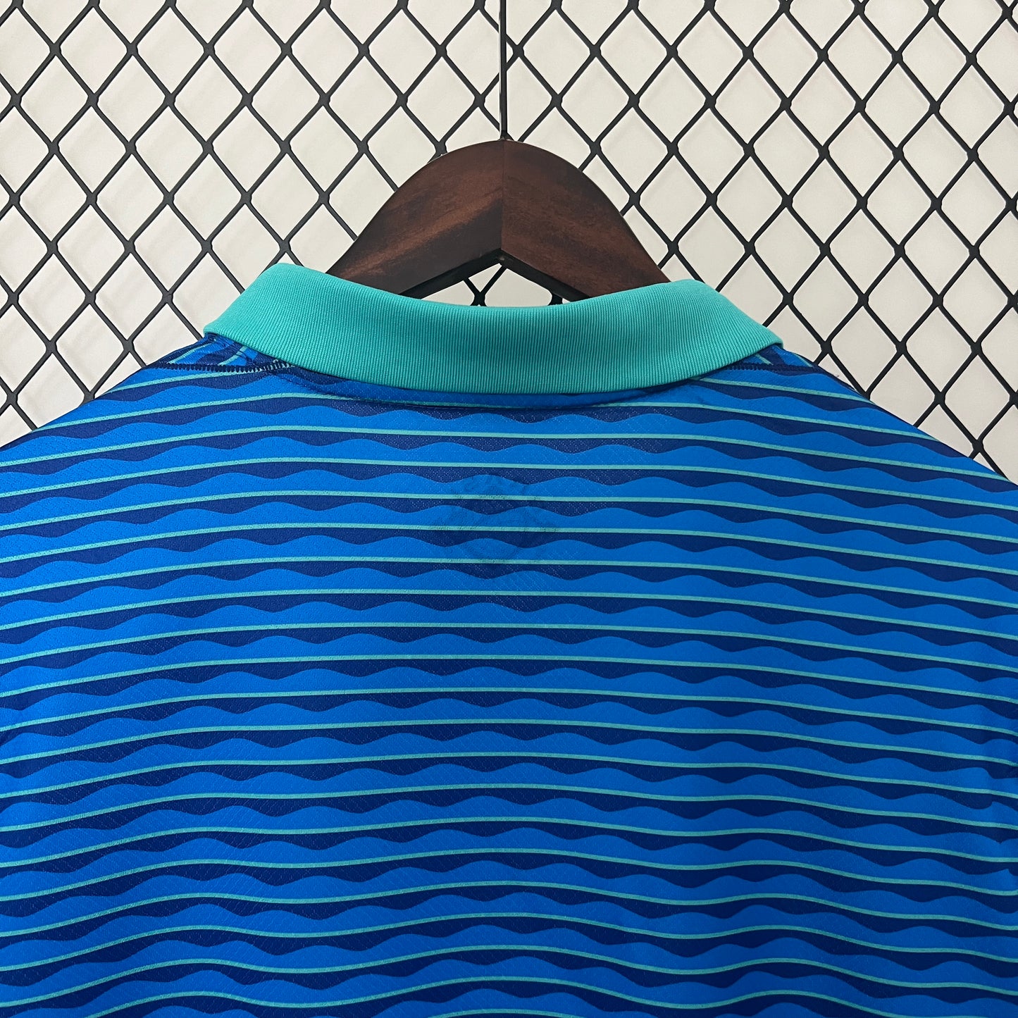 Camiseta Retro Brasil Visitante 2024