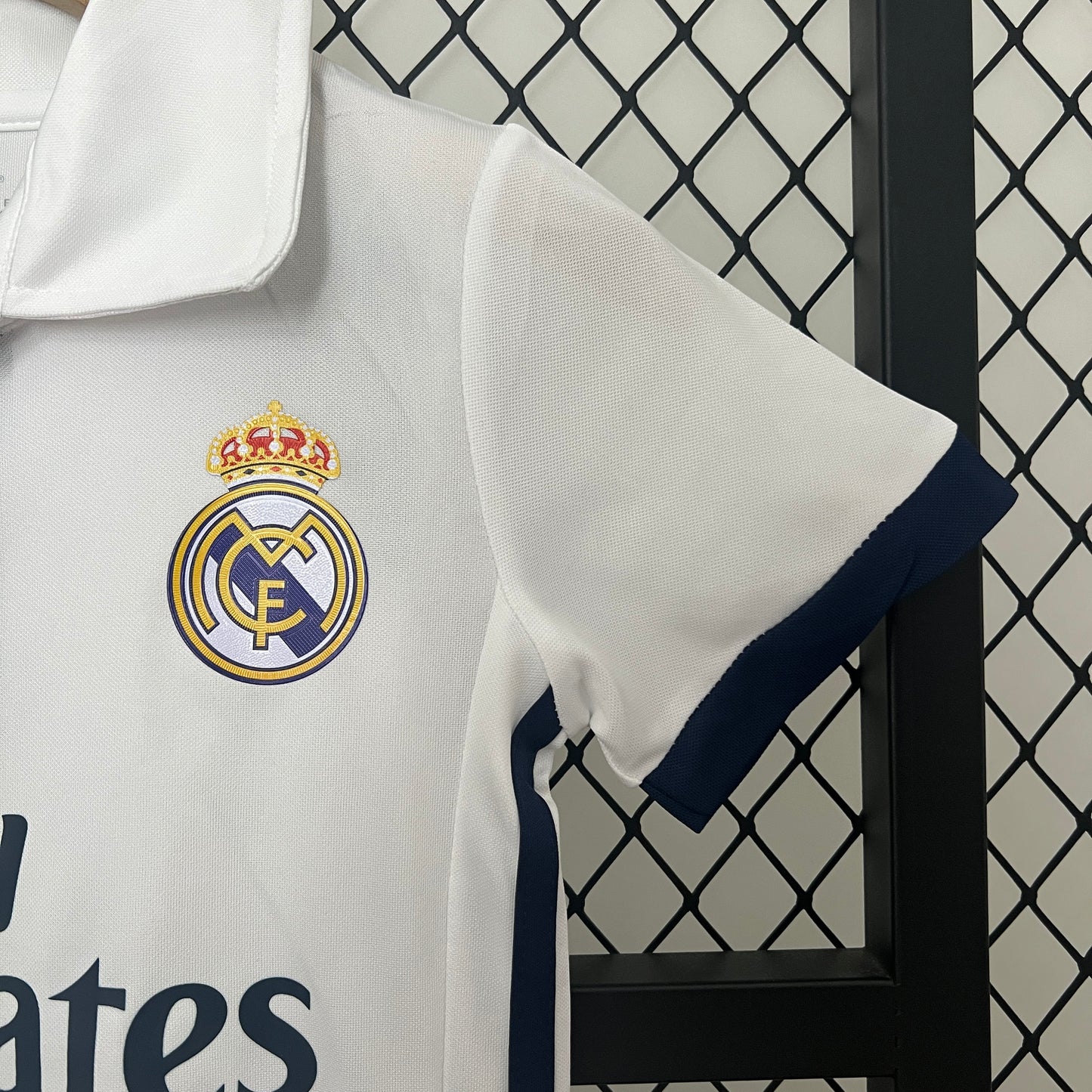 Retro Real Madrid Kids 2016-17