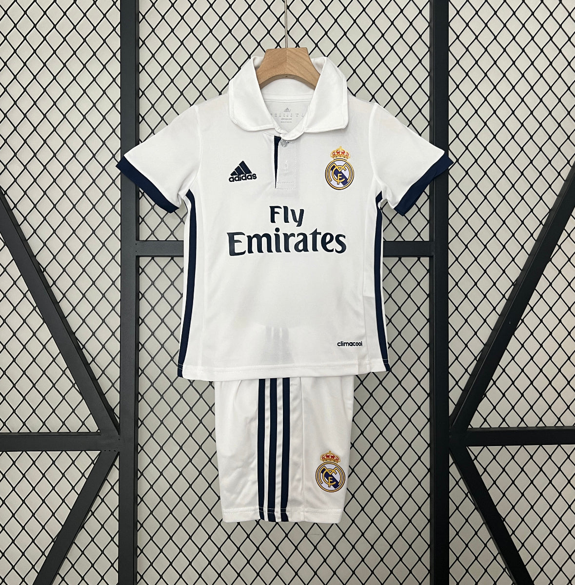 Retro Real Madrid Kids 2016-17