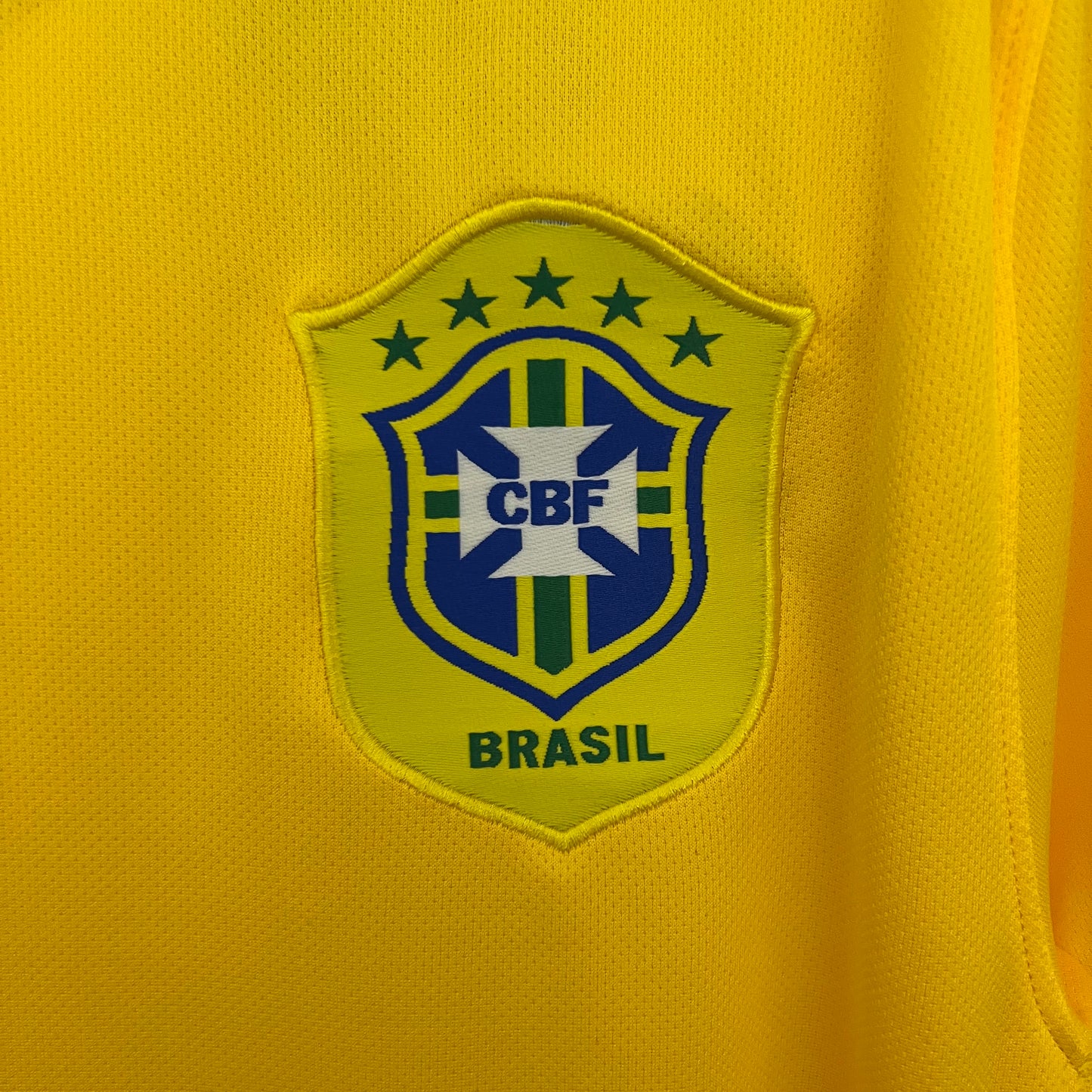 Camiseta Retro Brasil 2006