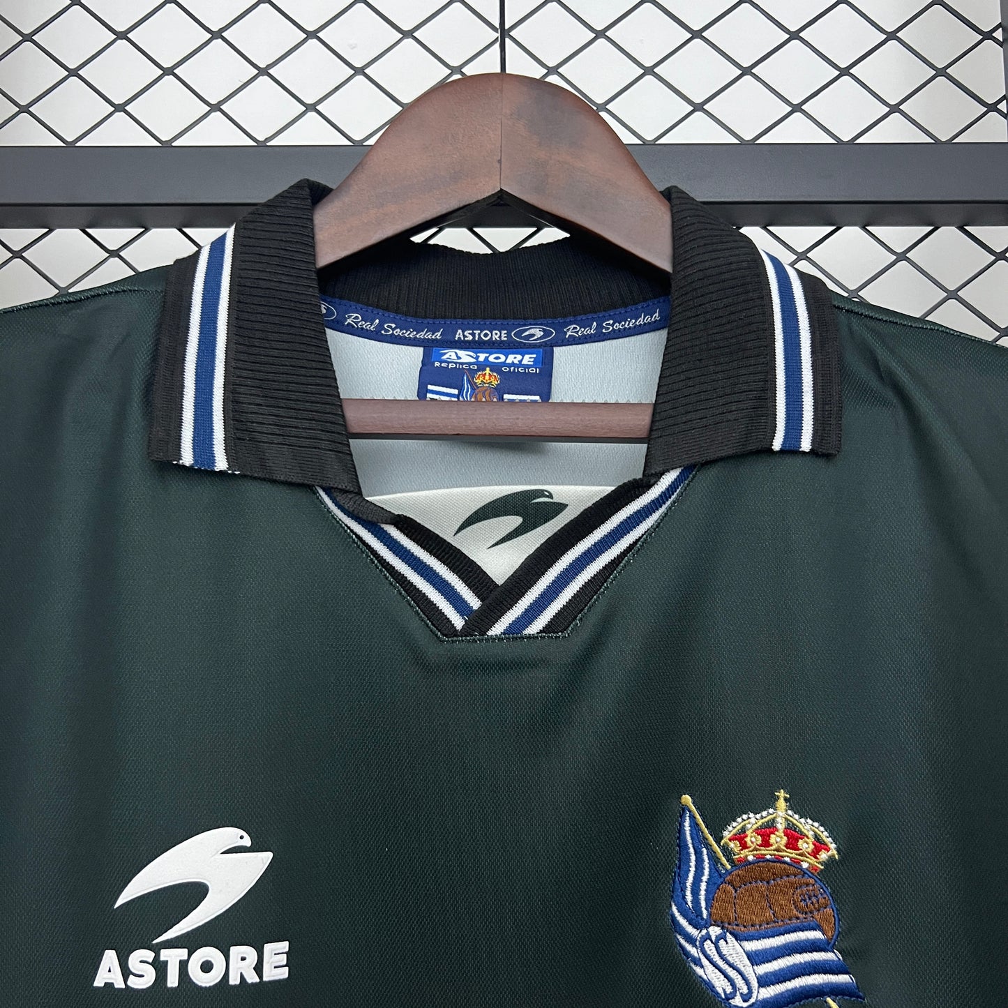 Real Sociedad Away Retro Shirt 2000-02