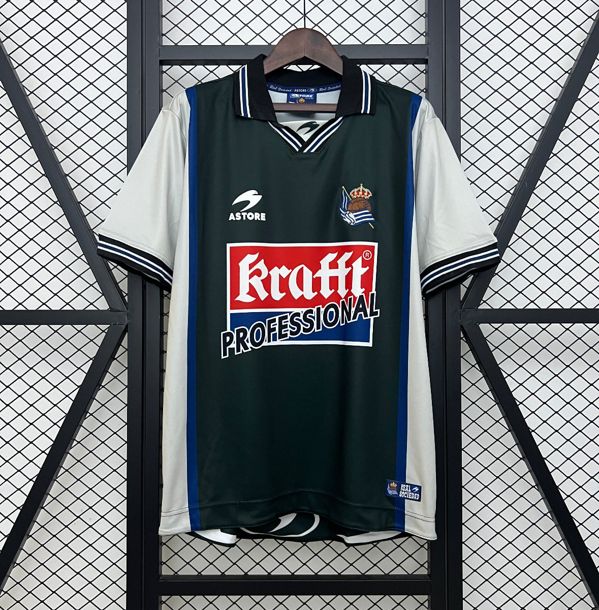 Real Sociedad Away Retro Shirt 2000-02