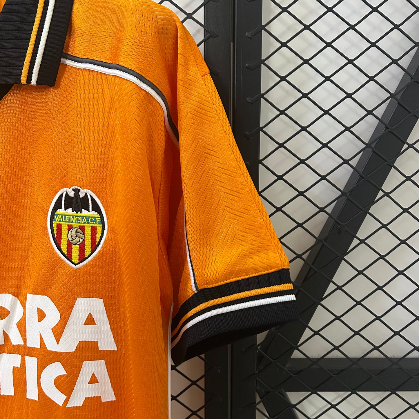 Retro Valencia Away Jersey 1999-00