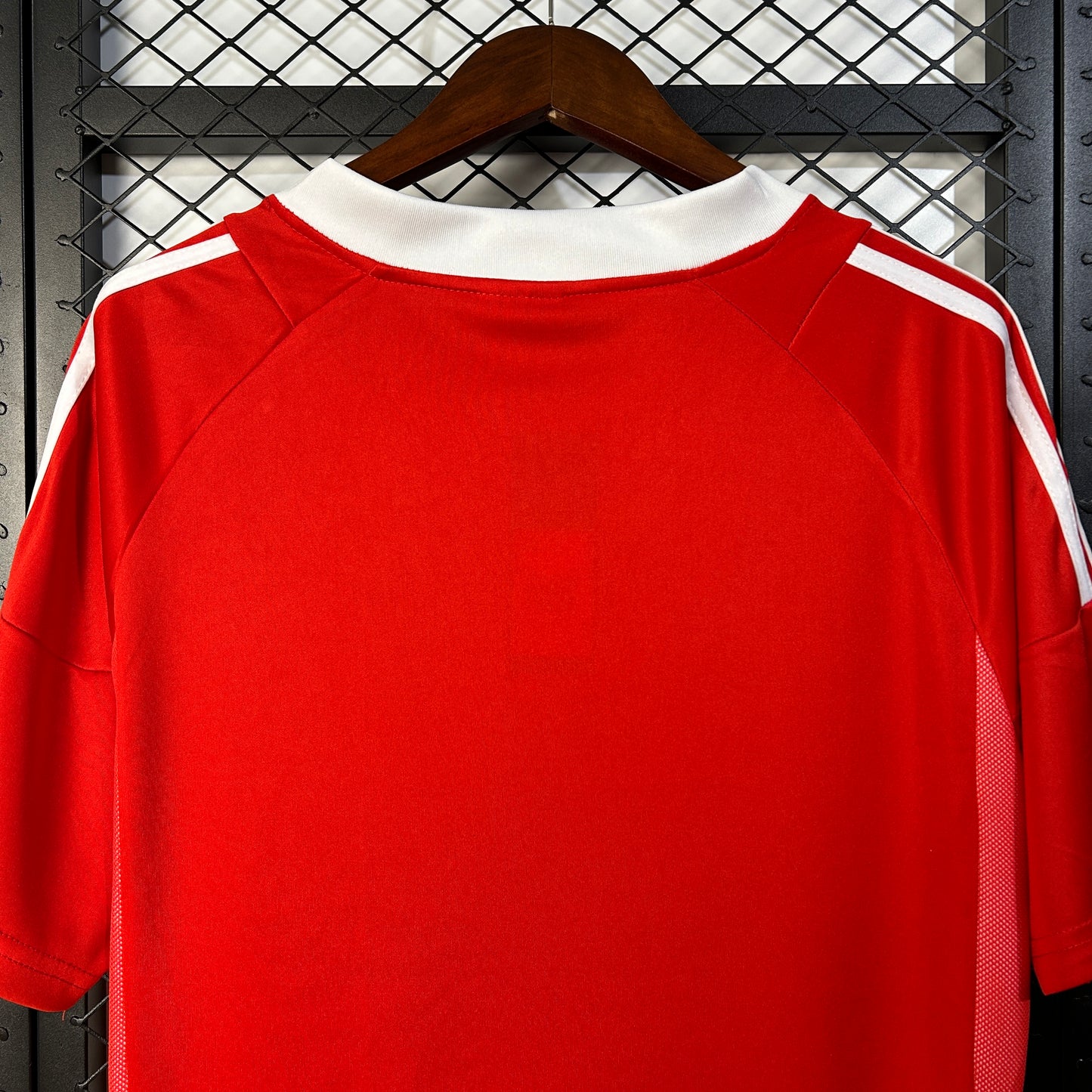 SL Benfica 2002-03 Retro Shirt