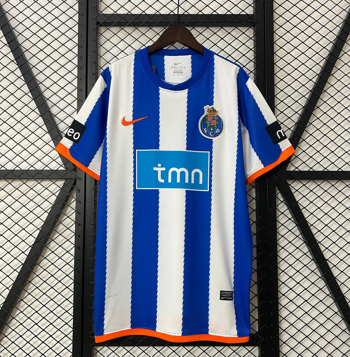 FC Porto Retro Shirt 2010-11