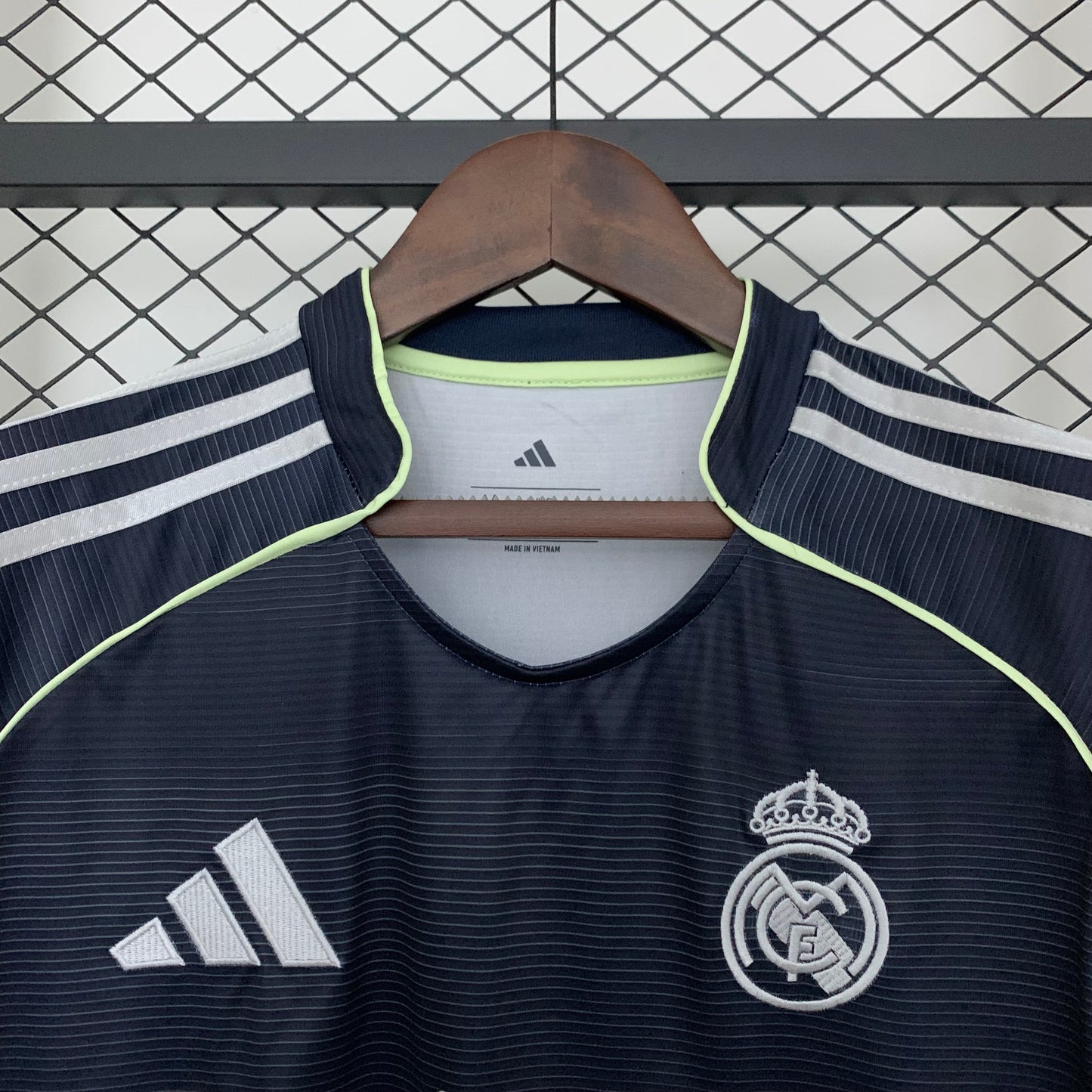 Camiseta Real Madrid Visitante 2025-26