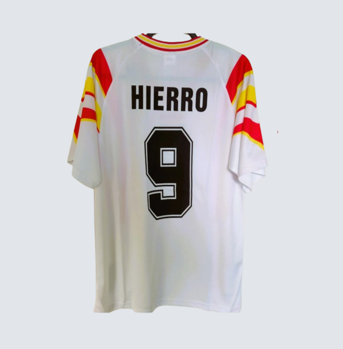 Camiseta Retro España Visitante 1996-98 Fernando Hierro