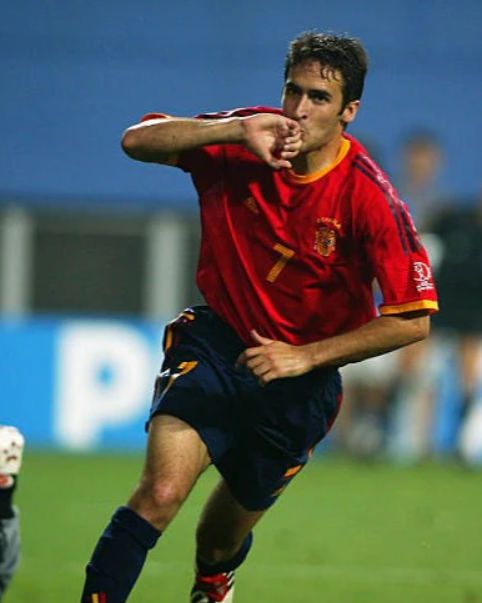 Camiseta Retro España 2002-04 Raúl González