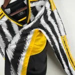 Camiseta Retro Juventus de Turín Manga Larga 2023-24 - Fútbol Club Vintage