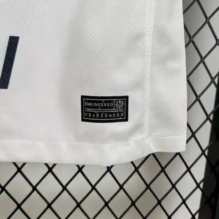 Camiseta Pumas UNAM 2025-26 - Fútbol Club Vintage