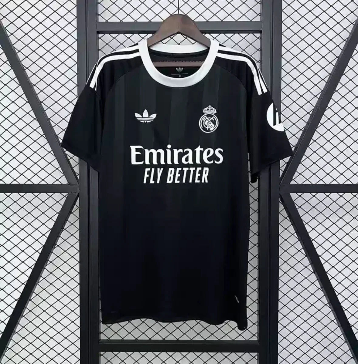 Camiseta Real Madrid Edición Especial Negra 2025-26 - Fútbol Club Vintage