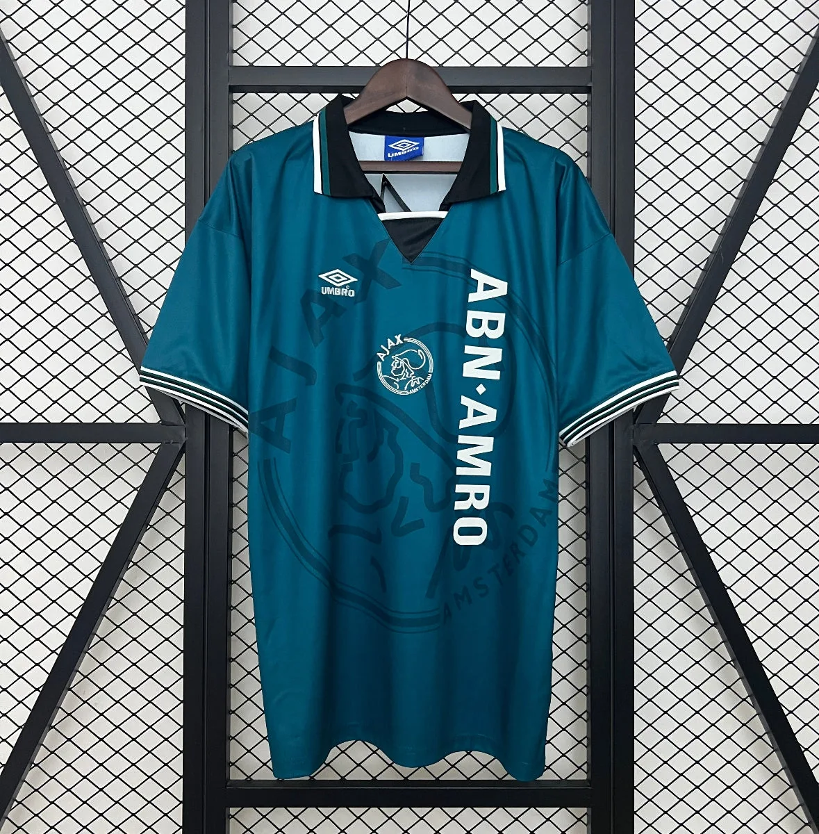 images Camiseta Retro AFC Ajax Visitante 1995 -96 - Imagen 1