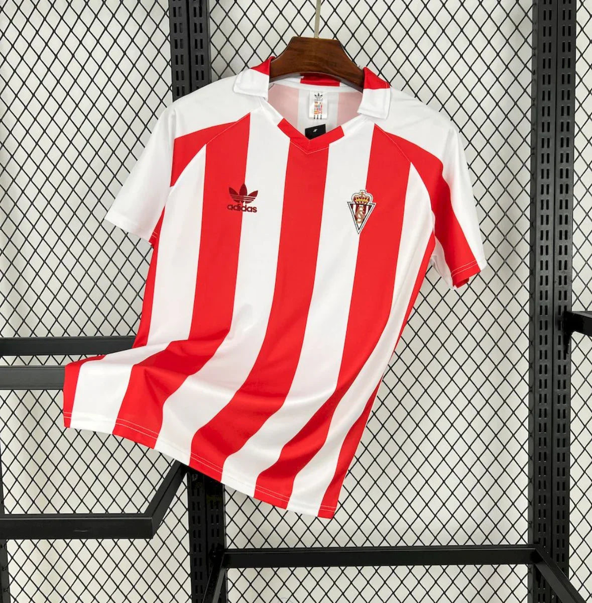 images Camiseta Retro Sporting Gijón 1980-81 - Fútbol Club Vintage