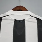 Camiseta Retro Newcastle United 2005-06 - Fútbol Club Vintage