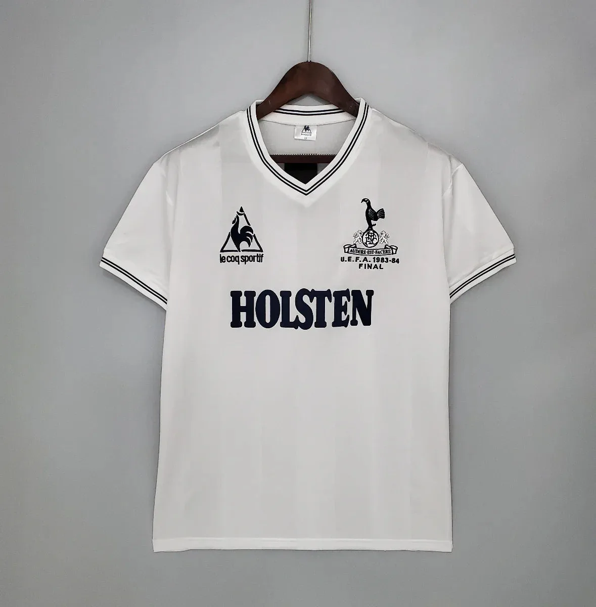 images Camiseta Retro Tottenham 1983-84 - Fútbol Club Vintage