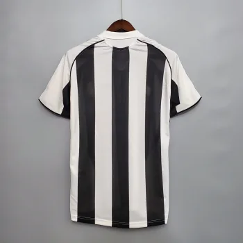 Camiseta Retro Newcastle United 2005-06 - Fútbol Club Vintage