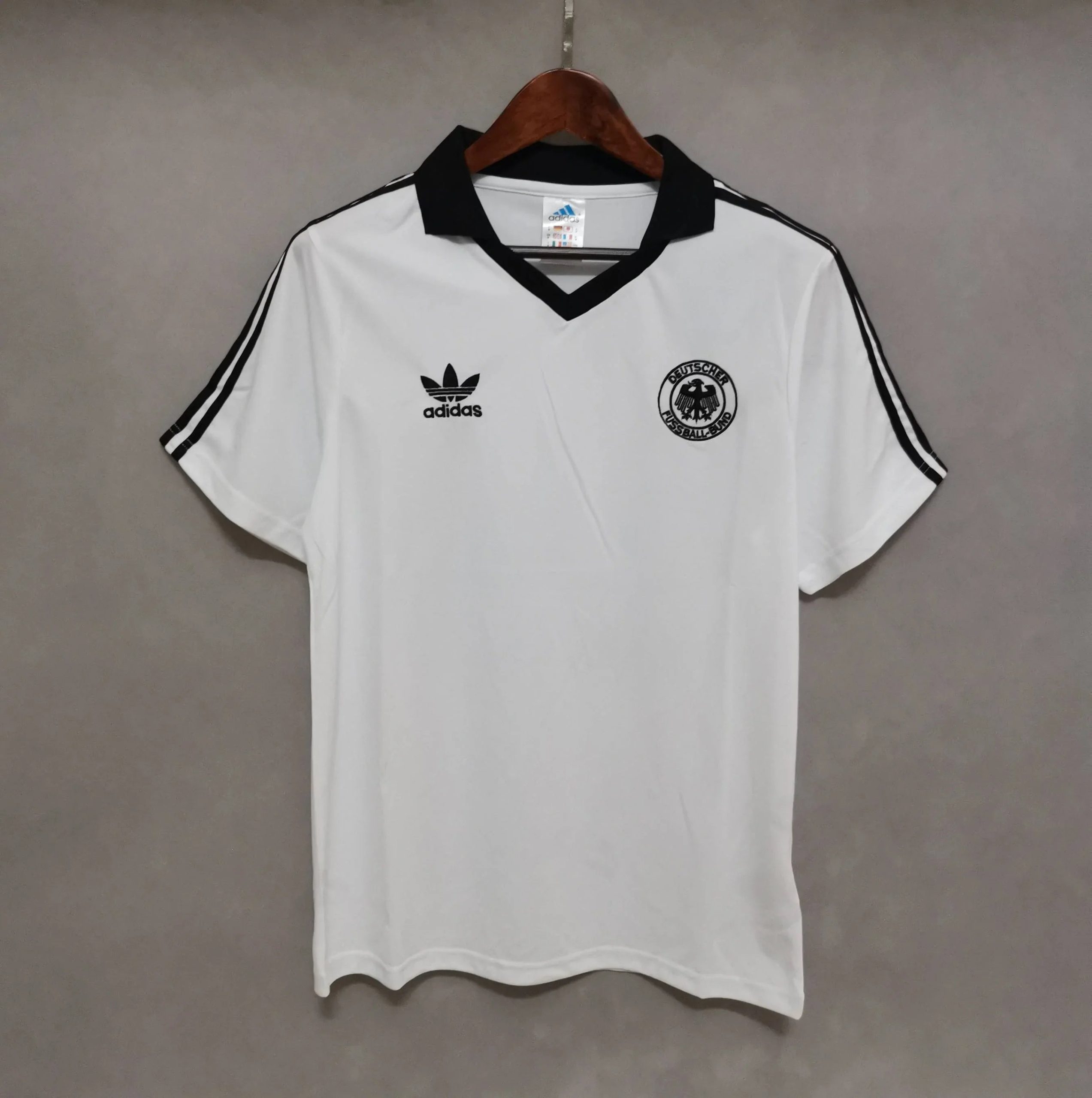 Matthäus Alemania 1980 - Fútbol Club Vintage