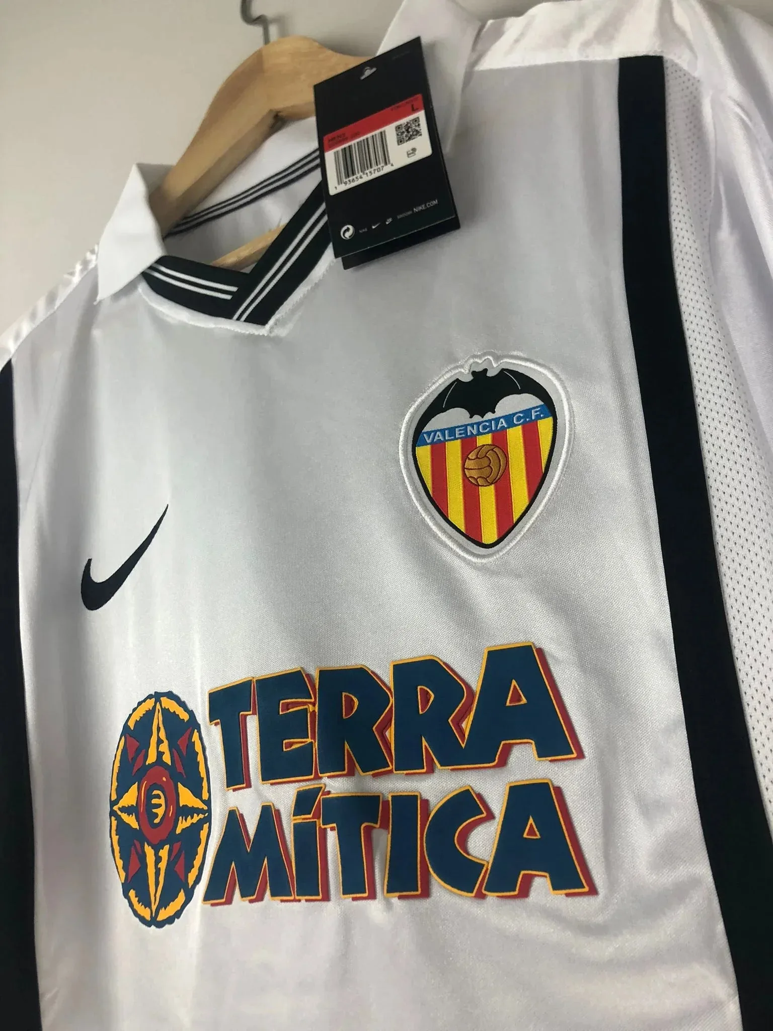 Camiseta Retro Aimar Valencia CF 2001-02 - Futbol Club Vintage