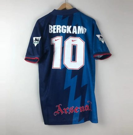Camiseta Bergkamp Arsenal FC Visitante 1995-96 Retro - Fútbol Club Vintage