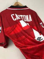 Camiseta Retro Cantona Manchester United FC 1994-96 - Fútbol Club Vintage