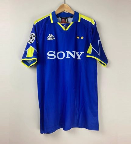 Camiseta Retro Zidane Juventus de Turín Visitante 1995-97 - Fútbol Club Vintage