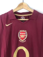 Camiseta Henry Arsenal FC Visitante 2005-06 Retro - Fútbol Club Vintage