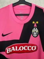 Camiseta Retro Juventus de Turín Visitante 2011-12 PIRLO - Fútbol Club Vintage