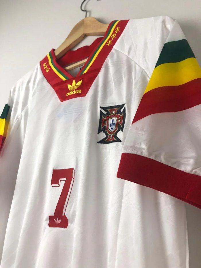 Camiseta Retro Luis Figo Portugal Visitante 1992-94 - Fútbol Club Vintage