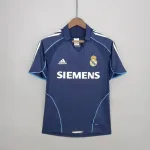Camiseta Retro Real Madrid Visitante 2005-06 - Fútbol Club Vintage