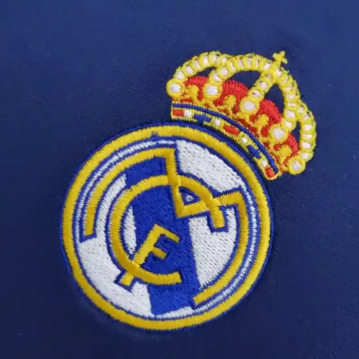 Camiseta Retro Real Madrid Visitante 2005-06 - Fútbol Club Vintage