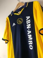 Camiseta Retro Zlatan Ibrahimovic AFC Ajax Visitante 2000-01 - Imagen 9