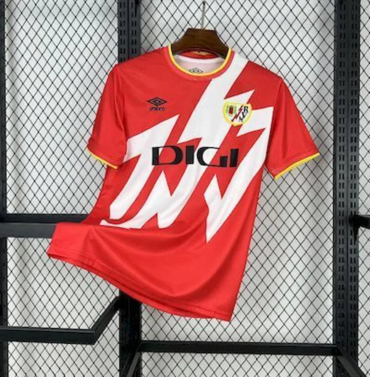 images Camiseta Rayo Vallecano Visitante 2025-26 - Fútbol Club Vintage
