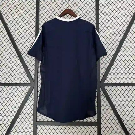 Camiseta Retro Real Madrid Visitante 2004-05 - Fútbol Club Vintage