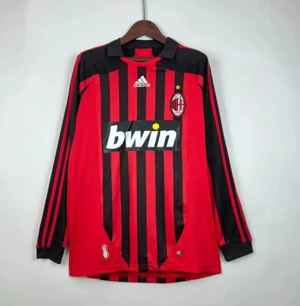 images Camiseta Retro AC Milán Manga Larga 2007-08 - Fútbol Club Vintage
