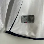 Camiseta Retro Inglaterra Mangas Largas 2002 - Fútbol Club Vintage