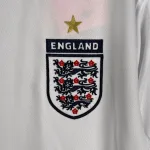 Camiseta Retro Inglaterra Mangas Largas 2006 - Fútbol Club Vintage