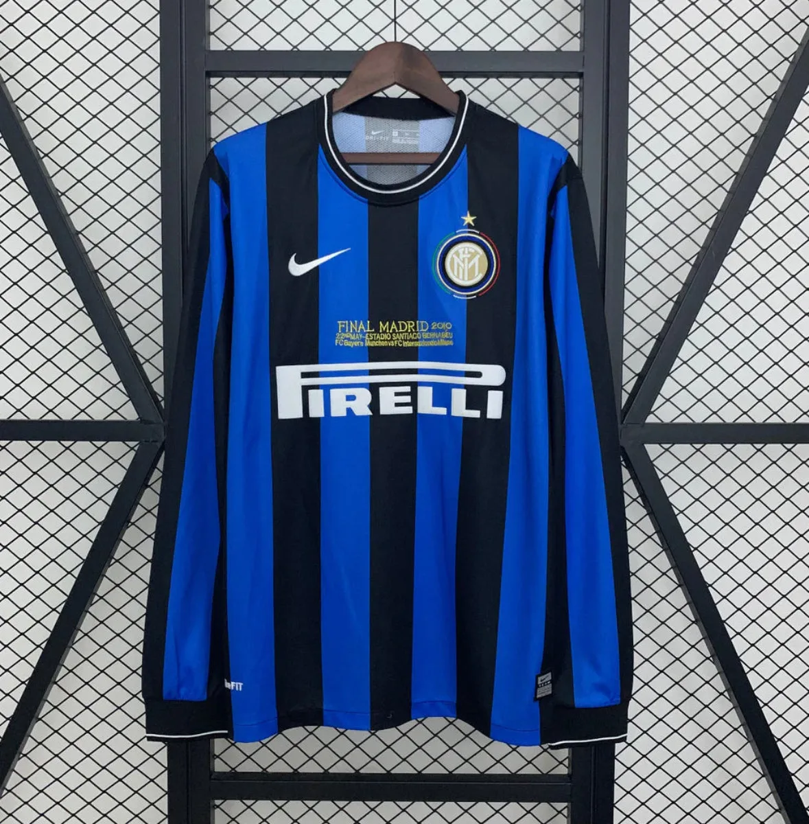 images Camiseta Retro Inter Milán Manga Larga 2010 - Imagen 1