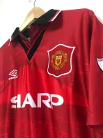 Camiseta Retro Keane Manchester United FC 1994-96 - Fútbol Club Vintage