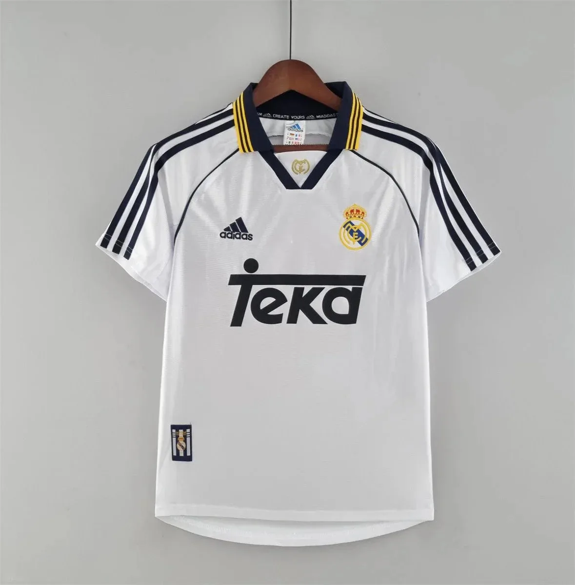 images Camiseta Retro Real Madrid 1998 - Imagen 1