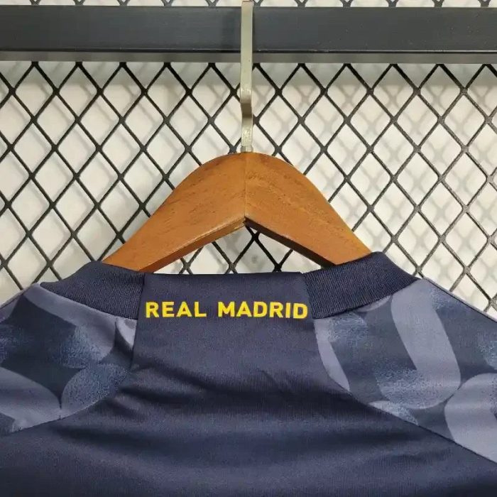 Camiseta Retro Real Madrid Visitante 2023-24 - Imagen 5