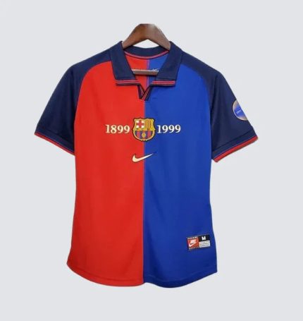 Camiseta Retro del FC Barcelona 1999-2000 - Luis Figo - Fútbol Club Vintage