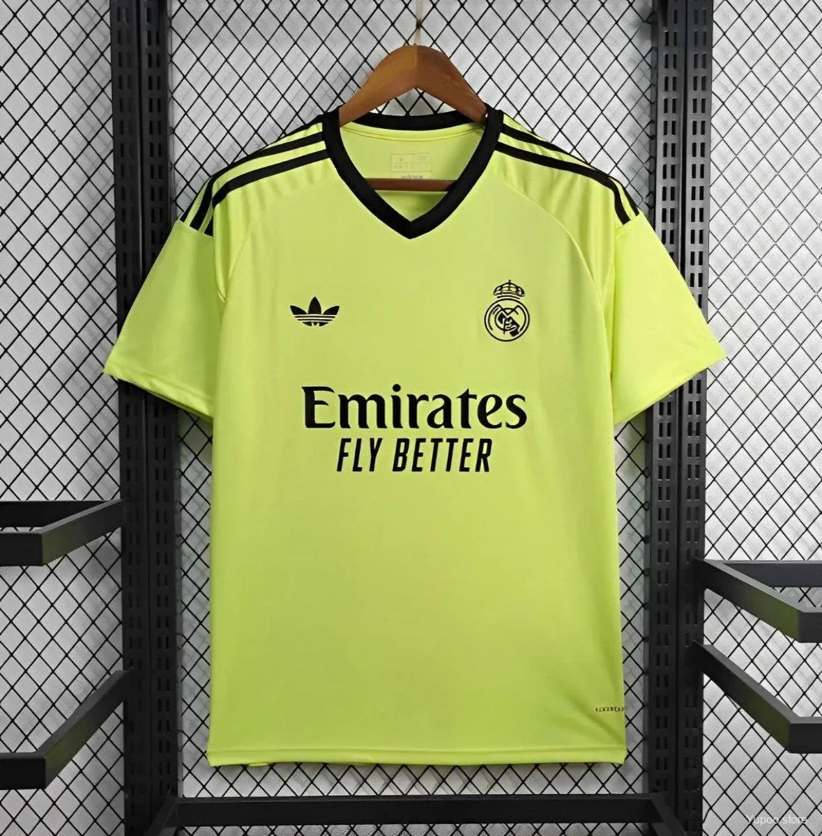 Real Madrid Visitante (3º) 2024-25 Real Madrid Visitante (3º) 2024-25 - Fútbol Club Vintage