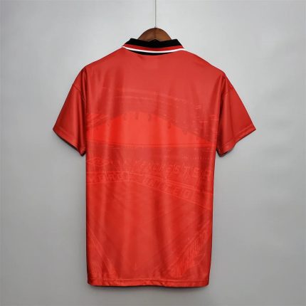 Camiseta Retro Manchester United FC 1996-97 - Fútbol Club Vintage