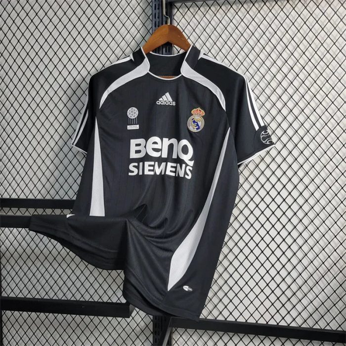 Real Madrid Visitante 2006 - Fútbol Club Vintage
