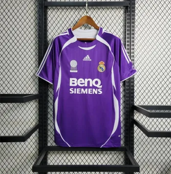 Real Madrid Visitante (3º) 2006 - Fútbol Club Vintage