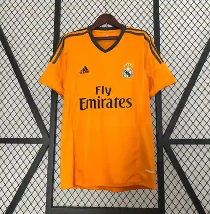 Real Madrid Visitante 2013-14 - Fútbol Club Vintage