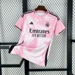 Real Madrid Edición Especial Rosa 2024-25 - Fútbol Club Vintage